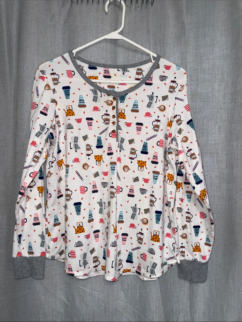 Cuddl Duds Sueded Poly Spandex Long Sleeve Coffee Print Pajama Top